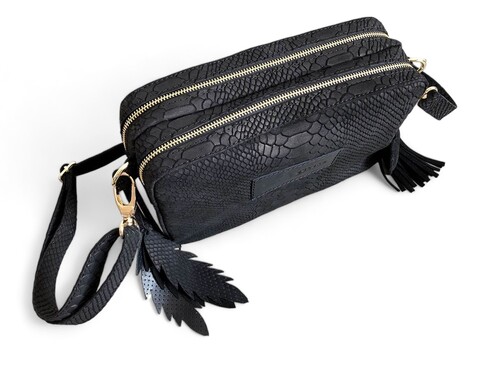 Shelly Black Croc...