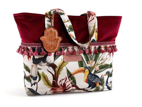 Boho Summer Burgu...